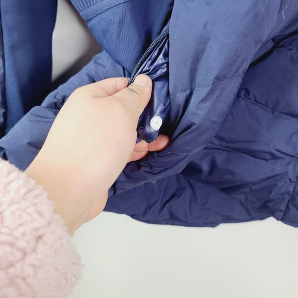 Lululemon Women's Navy Down For It All Run Winter Puffer Jacket Size 8 - Picture 5 of 8